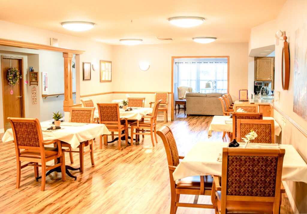 Baraboo Assisted Care Dining Room