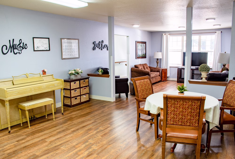 Wisconsin Rapids Memory Care Living Room