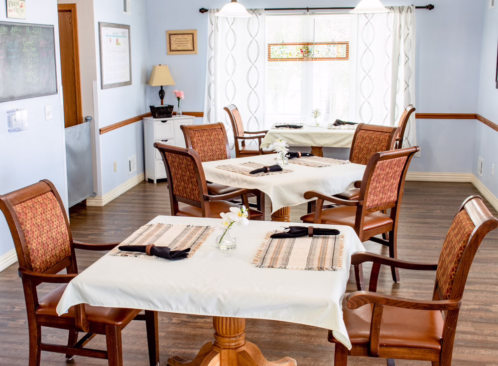 Reedsburg Memory Care Dining Room